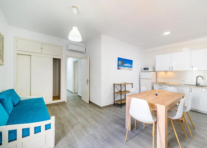 Apartamentos Falco